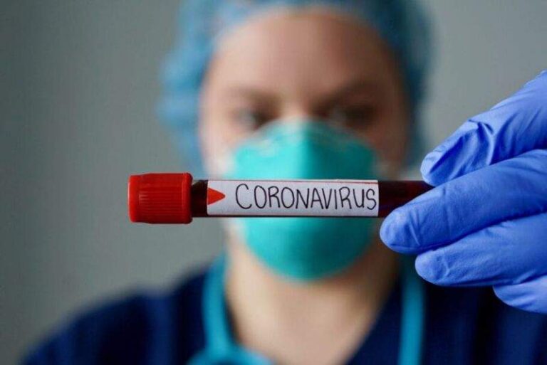 Imagem de exame do novo coronavírus no Brasil.