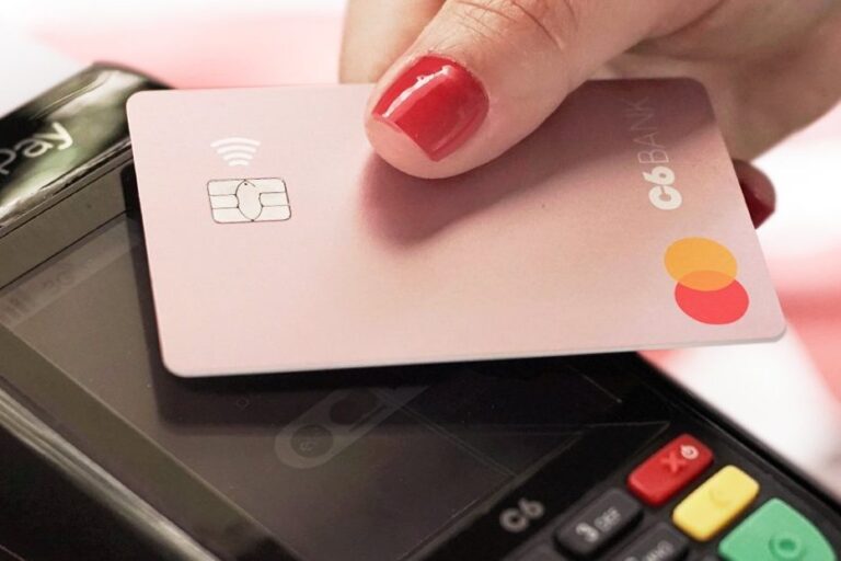 C6 Bank oferece mais serviços gratuitos que Nubank